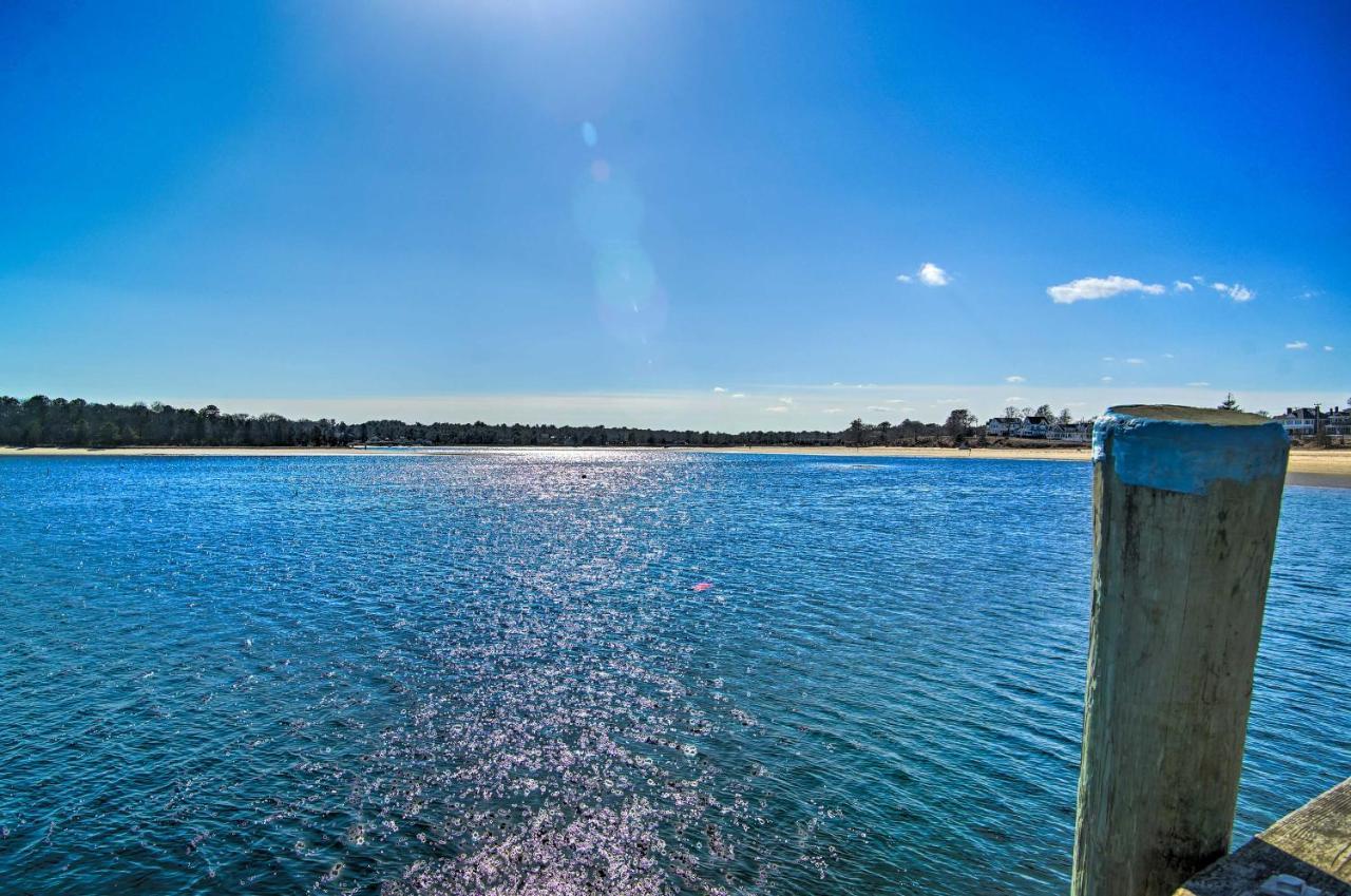 Updated Buzzards Bay Beach Cottage Walk To Shore! 본 외부 사진