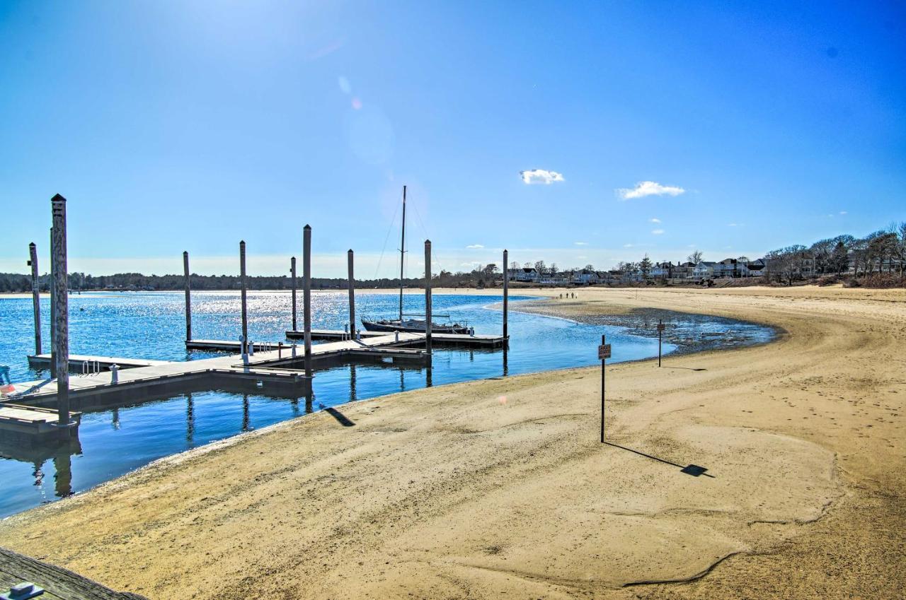 Updated Buzzards Bay Beach Cottage Walk To Shore! 본 외부 사진